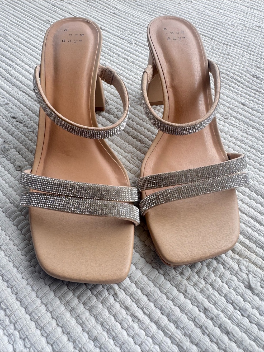 A New Day Rhinestone Double Strap Block Heel Sandals Size 9 - Picture 5 of 8